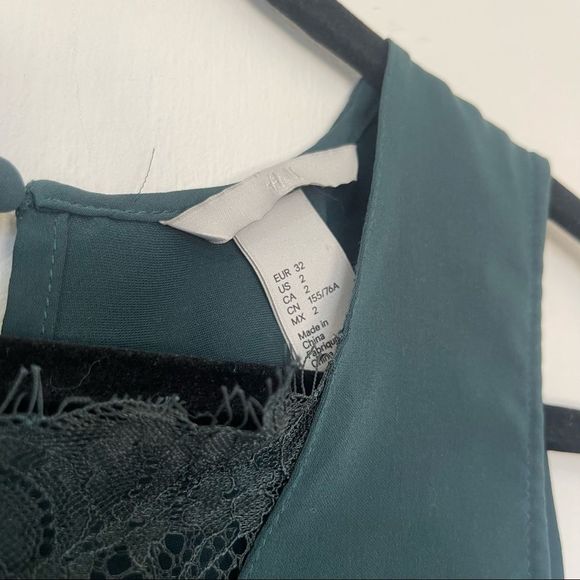 H&M Green/Teal Lace V-Neck Short Sleeve Casual Business Shirt Tank Top - Picture 13 of 14